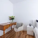 Sadyba Apartament 바르샤바